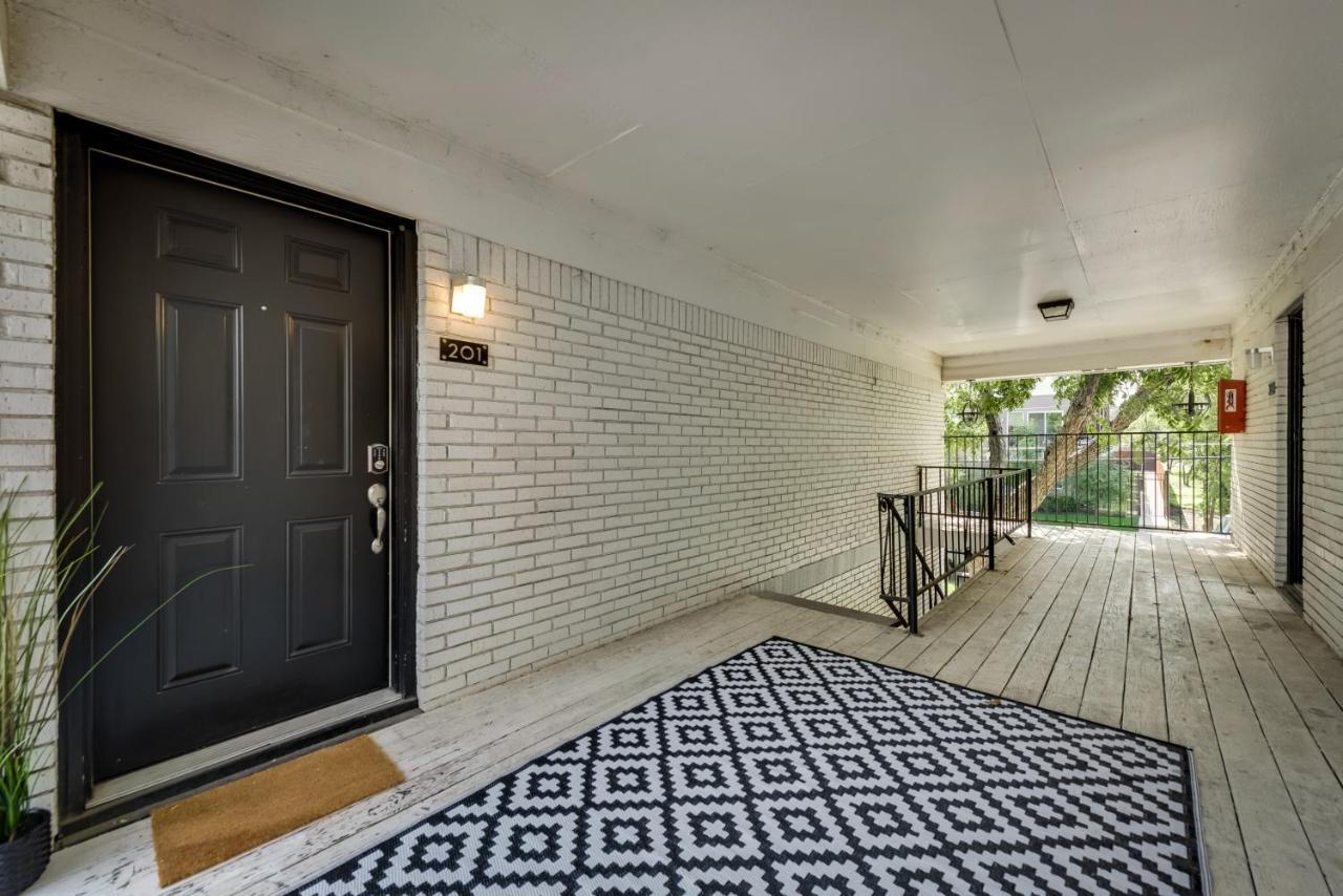 The Dallas Vibe And Free Arboretum Tickets Exterior photo